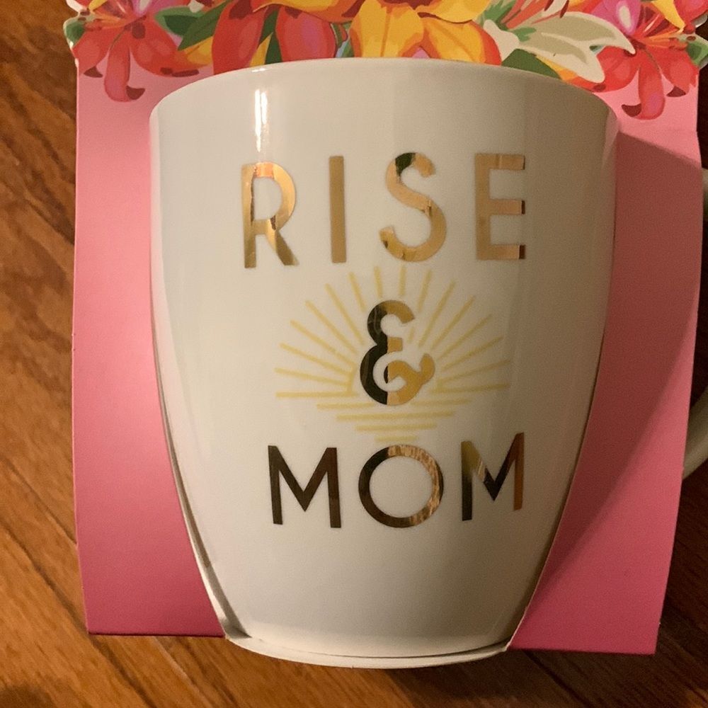 Modern Expressions Mother’s Day large mug, “Rise & Mom”. 18.3 fl oz